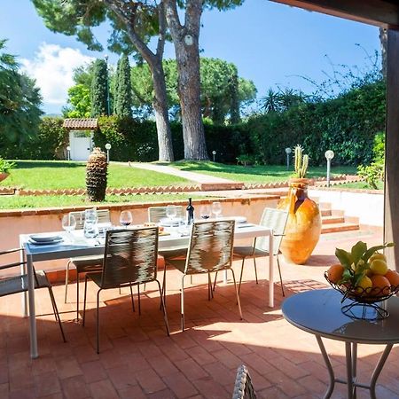 Donna Amalia Villa In Mondello パレルモ エクステリア 写真